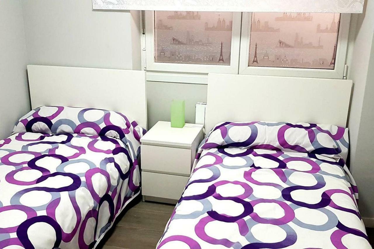 Laia Home Garaje Y Wifi Barakaldo Exteriör bild